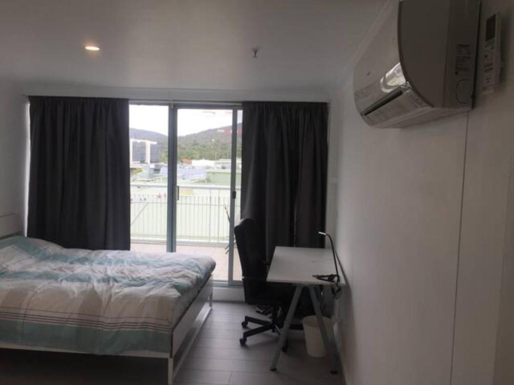 Dana-Cozy Private Room In Shared Central Apt-Rm 2 Canberra Exterior photo